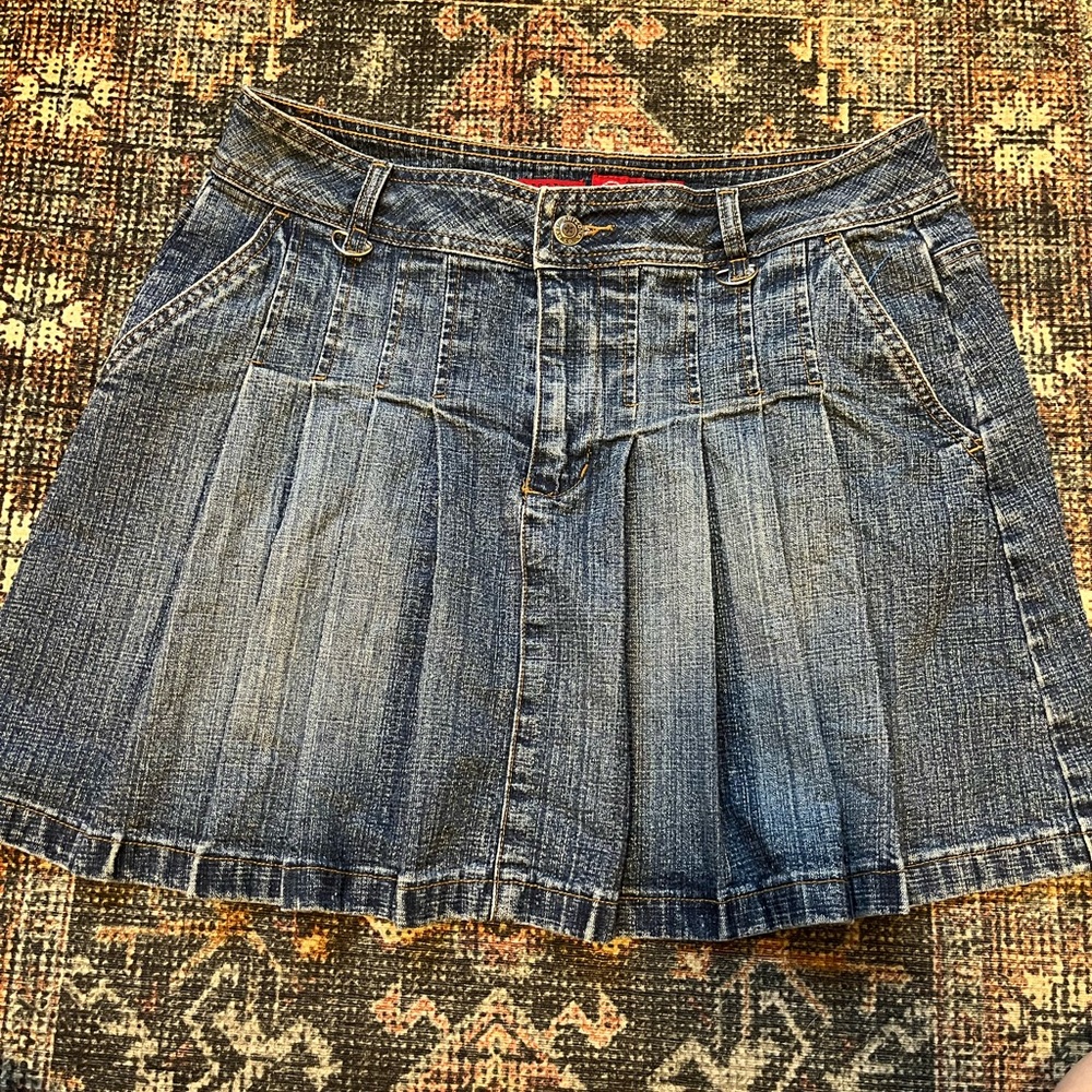 Y2k Arizona Pleated Jean Skirt